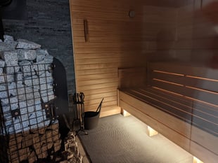 foremost_container_sauna_room