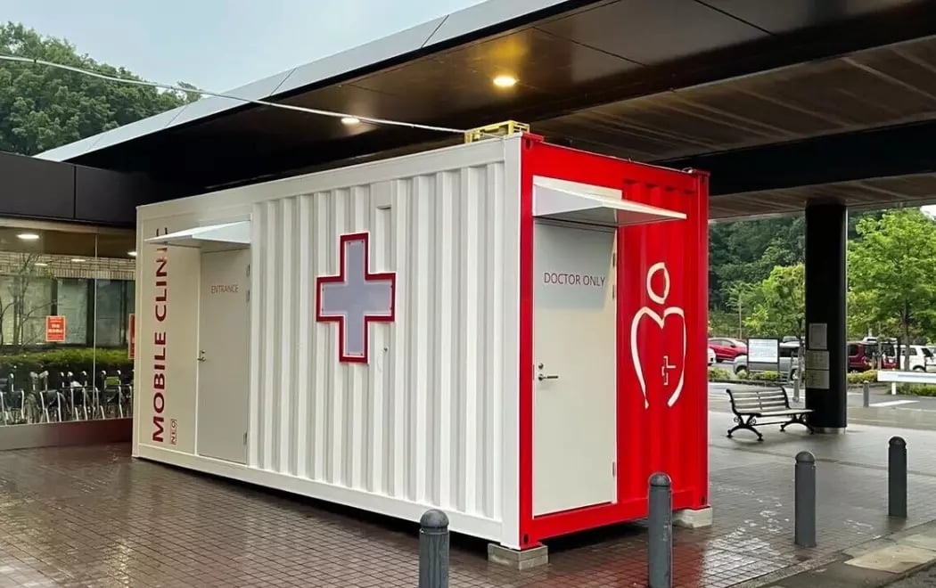 foremost_Container_Mobile_Clinics_containerized_waiting_room_Red_Cross_Otsu_Hospital_20ft