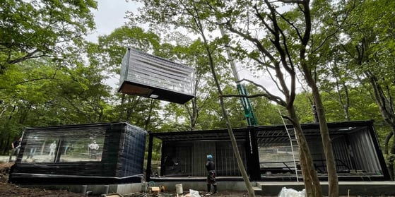 foremost-container-hotel-onsite-construction-nasu (2)