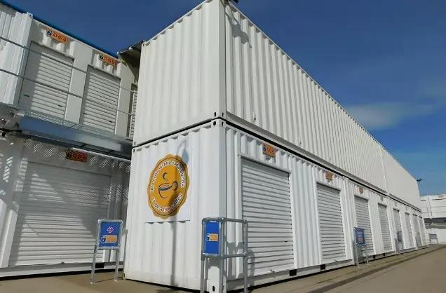 foremost_4_roller_door_self-storage-shipping_container_40ft